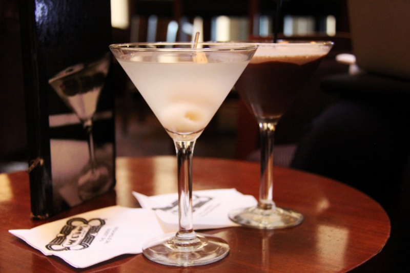 brasserie-LE LUC-min_martini_bar_lychee_chocolate_alcohol_liquor_happy_hour_happy-910161